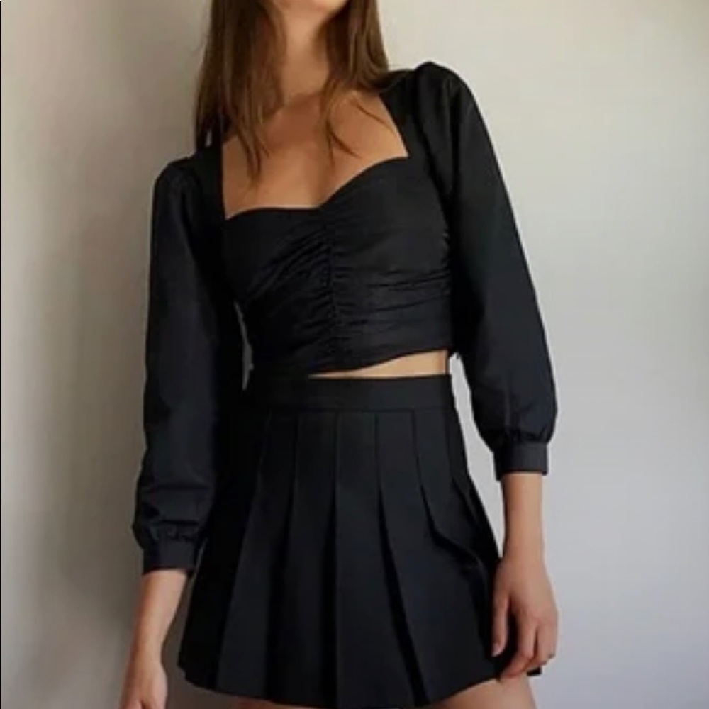 Aritzia Petal Top